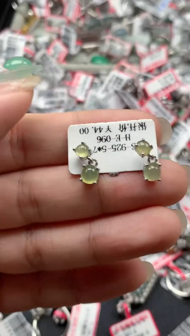 银S925镶嵌戒指翡翠天然A货缅甸翡翠