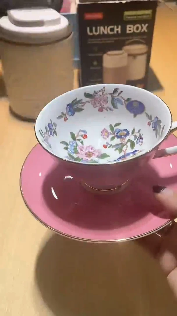 【闪购商品】瓷片锅碗瓢盆一件不剩