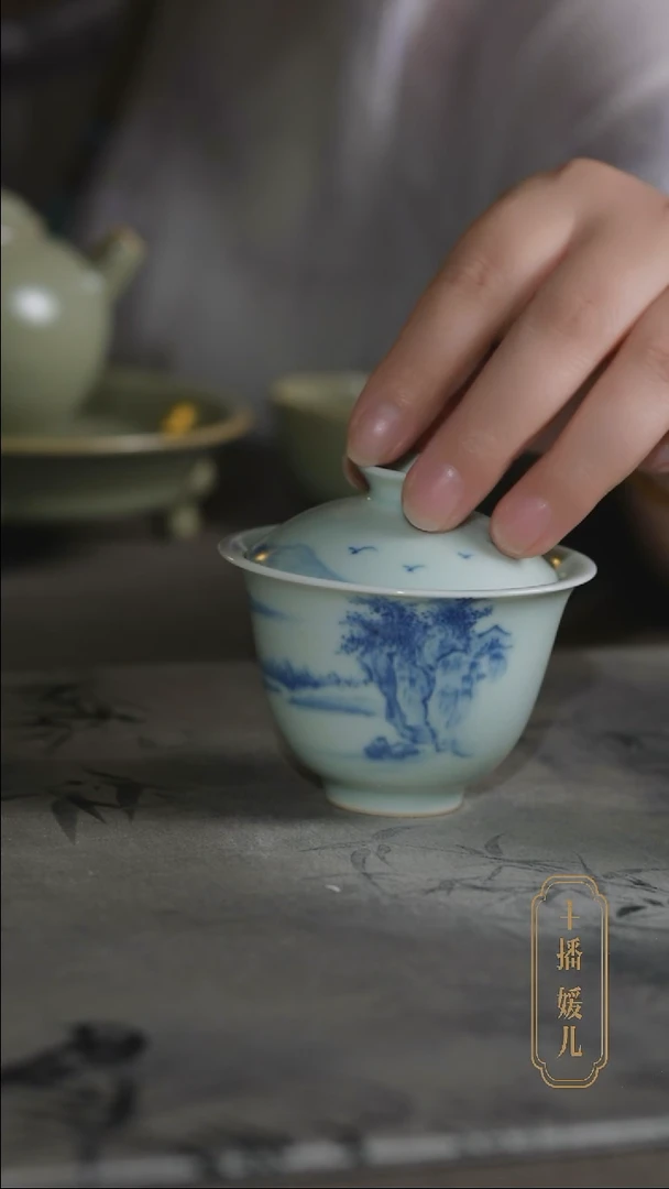 如*善窑厂汝窑盖碗