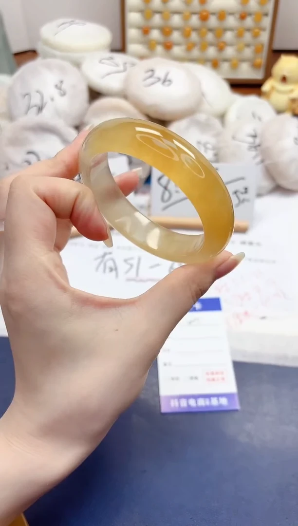 石英质玉手镯未镶嵌407-财气镯-圈口60