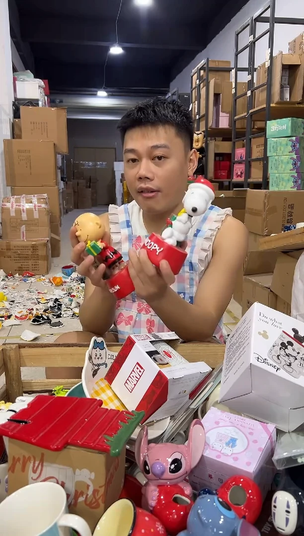 瓷片圣诞史努比查理摆件