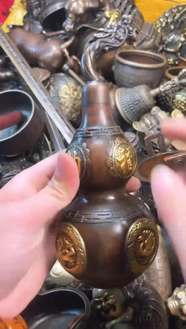 精美铜器点击下单