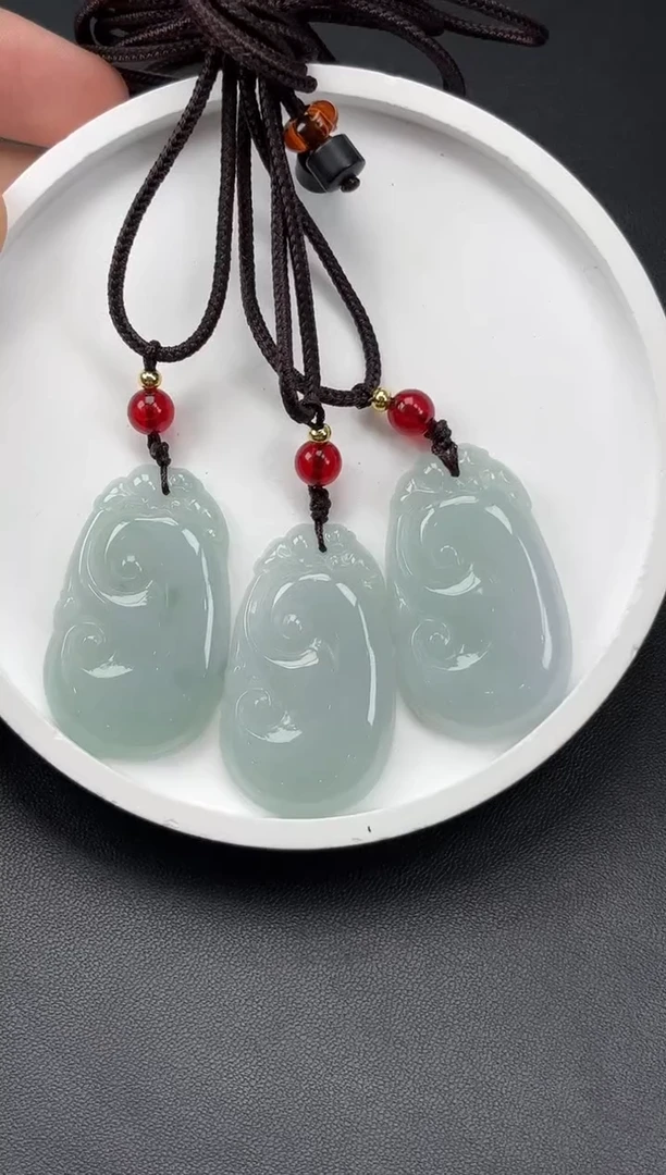 翡翠未镶嵌颈饰K740-972如意多样性发一件