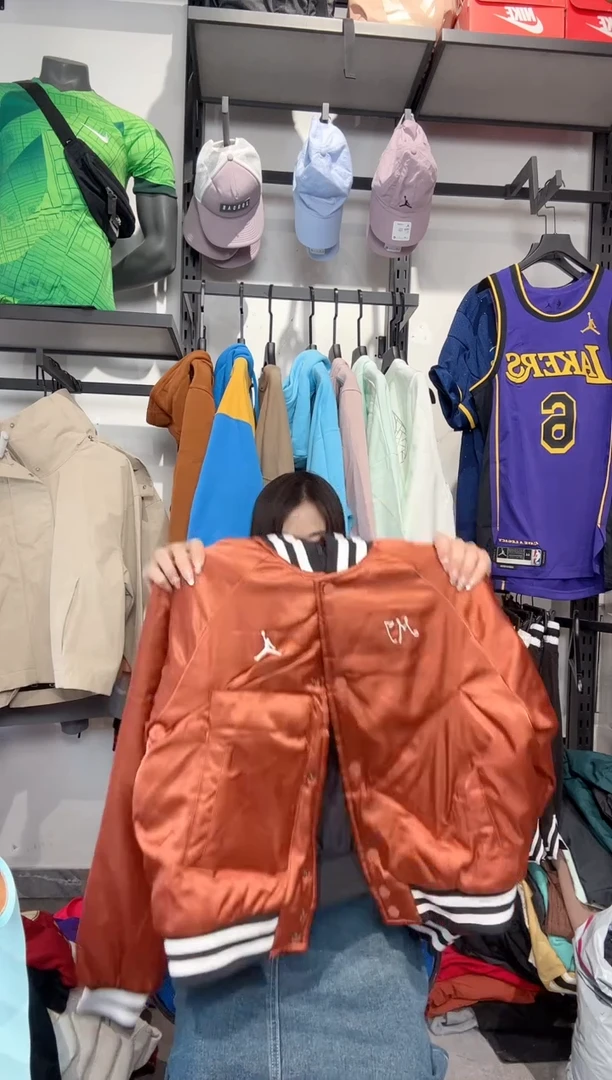 1525  编码 瑕疵款直播间过款为准 尺码
