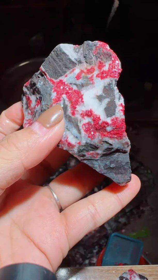 天然辰砂朱砂毛料38