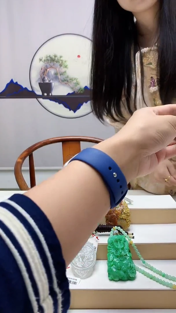 未镶嵌定制翡翠盛***理4812MM-毛货挂件