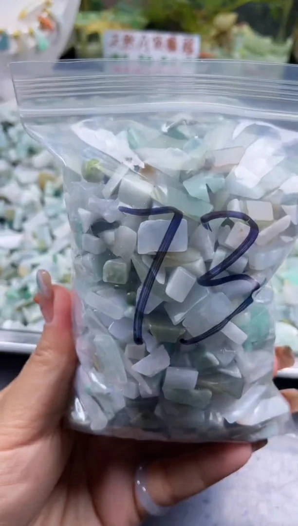 配石翡翠天然翡翠迷你500克73