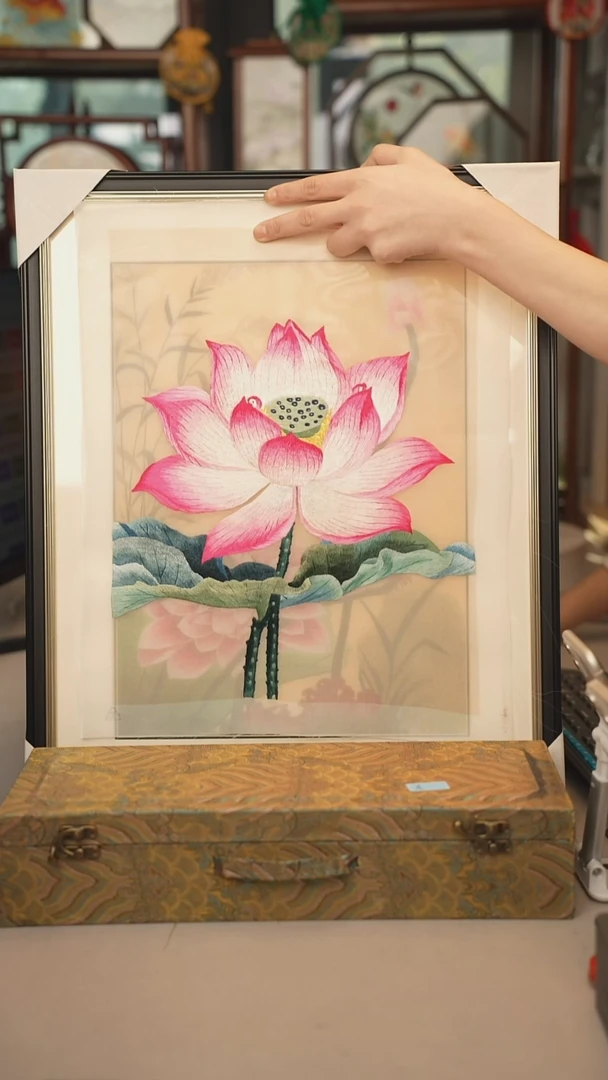 扇子苏绣绣片 30乘40