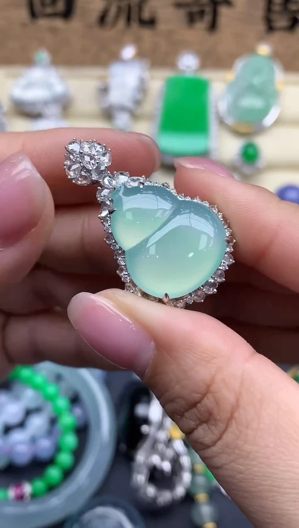 【闪购商品】翡翠颈饰18K金镶嵌711-中国好珍宝