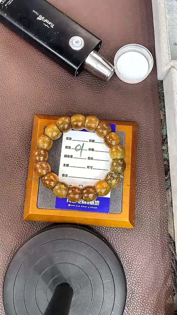 未镶嵌手链透闪石质玉手串