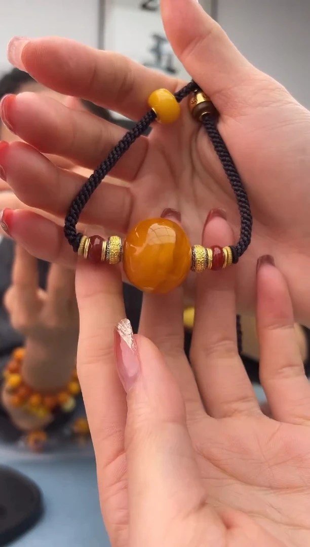 【闪购商品】蜜蜡珠宝奇石未镶嵌假一赔十，多样性发一件