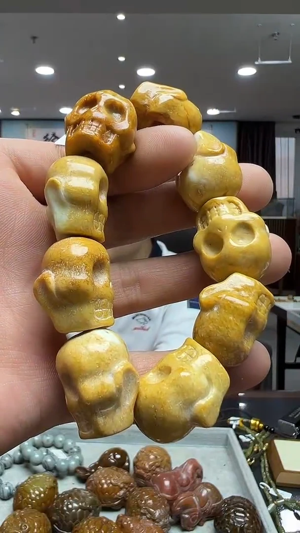 未镶嵌手链透闪石质玉多样性发货其中发一