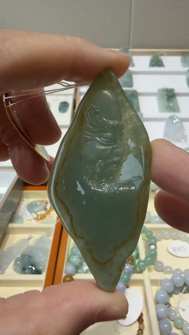 未镶嵌挂件翡翠A货翡翠多样性孤品国雕谢林工