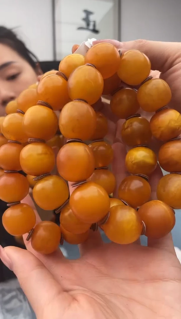 【闪购商品】蜜蜡珠宝奇石未镶嵌微瑕假一罚十，多样性发其一058.20