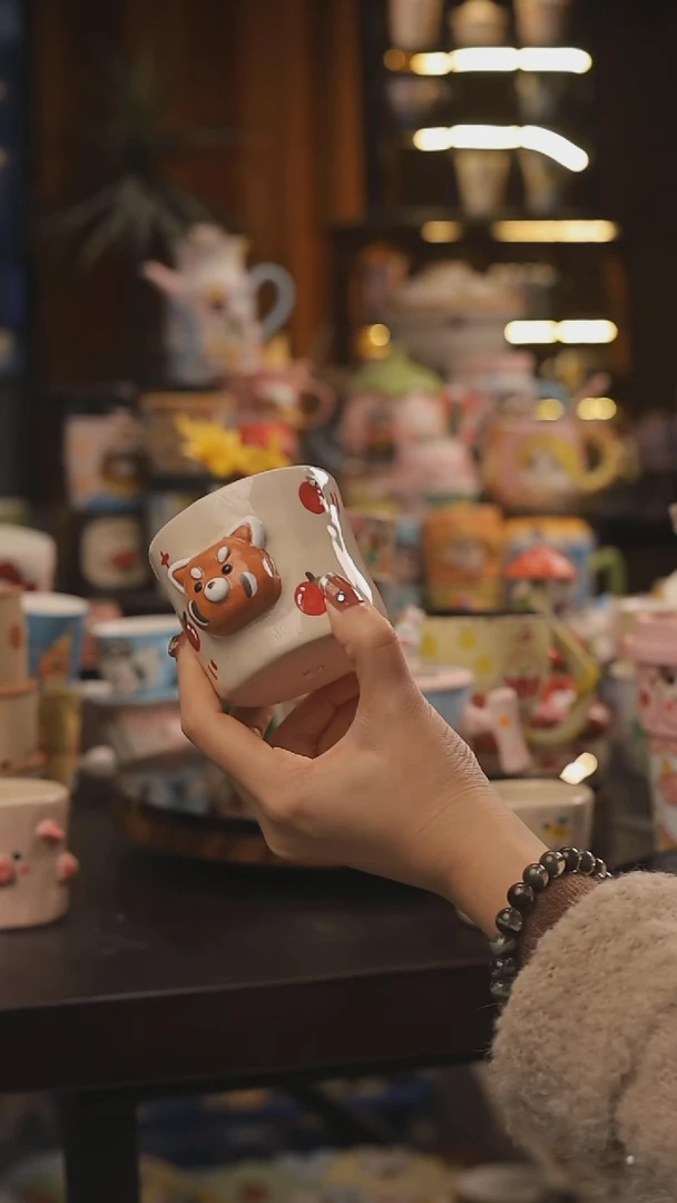 景德镇釉下彩绘设计师款式陶瓷