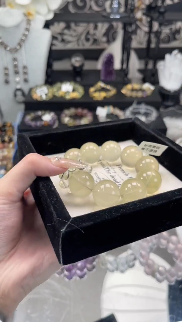 【闪购商品】水晶手链未镶嵌天然水晶 多样性发货