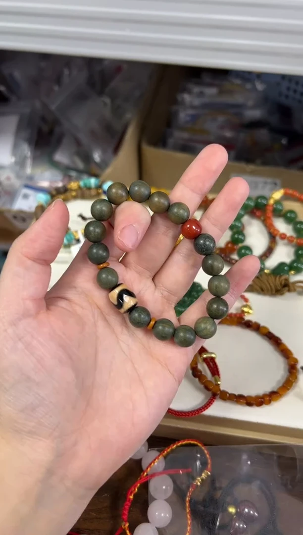 吊坠维腊木（绿檀）未镶嵌绿檀木虎牙玛瑙珠圆珠手串[2685]