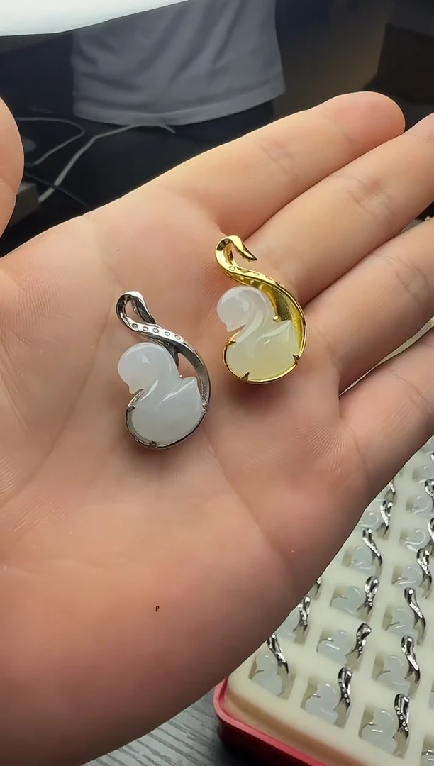 翡翠银S925镶嵌颈饰29889（发货一对）