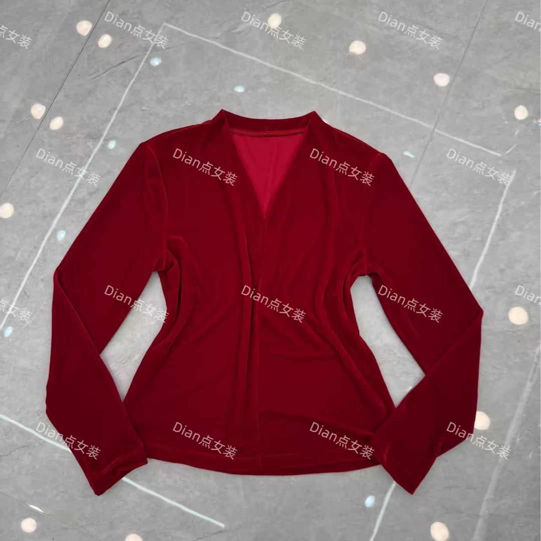 DD25年冬季新款气质时尚百搭显瘦V领丝绒打底衫5592