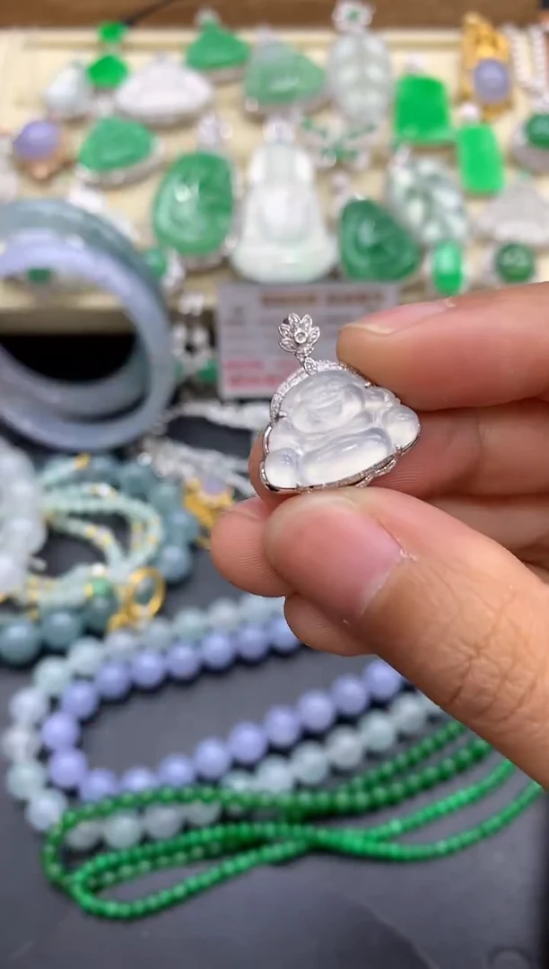 【闪购商品】翡翠颈饰18K金镶嵌102-中国好珍宝