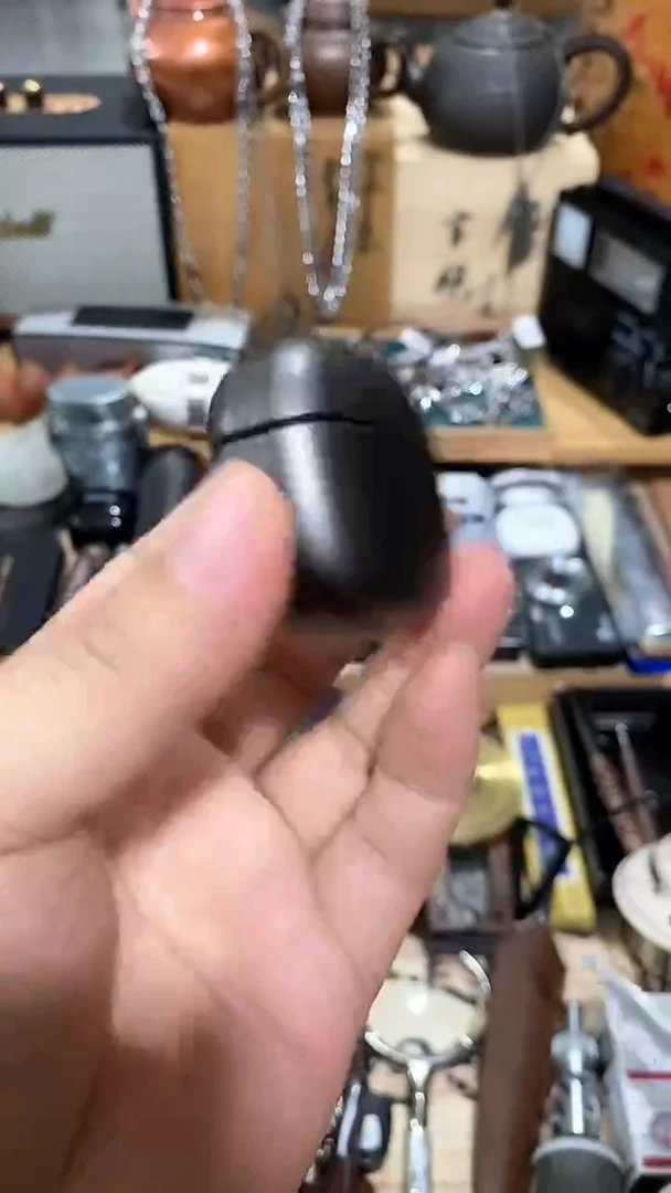 瓷片闪购商品  如图所示