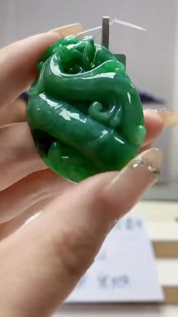 未镶嵌定制翡翠5145DD-毛货挂件94