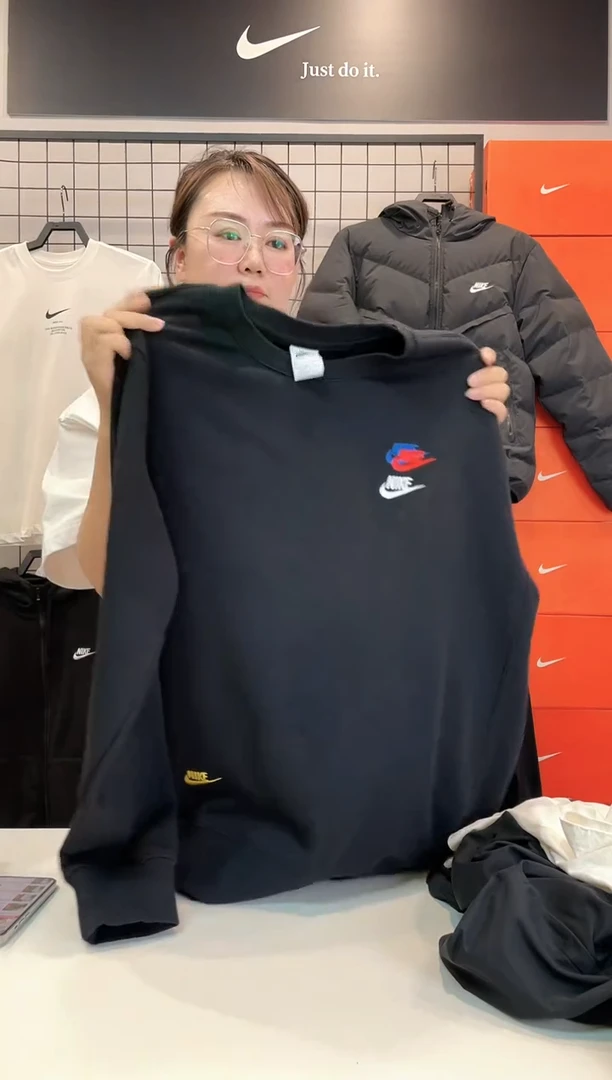 6915 黑色多沟卫衣XL码160斤-180斤