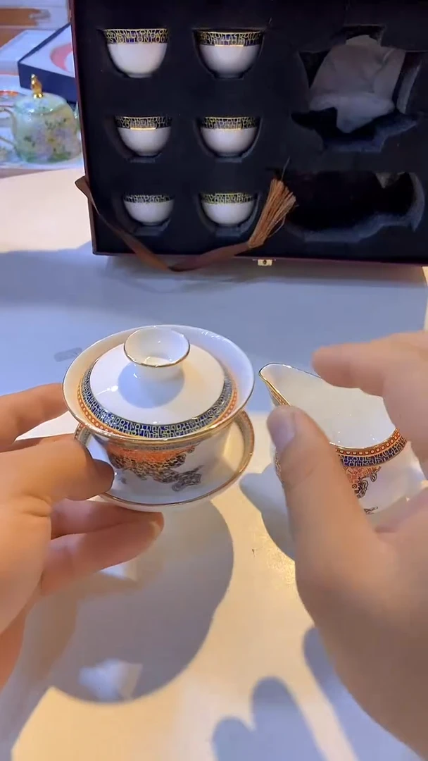 鸿辉家品牌瓷器，京东包邮！