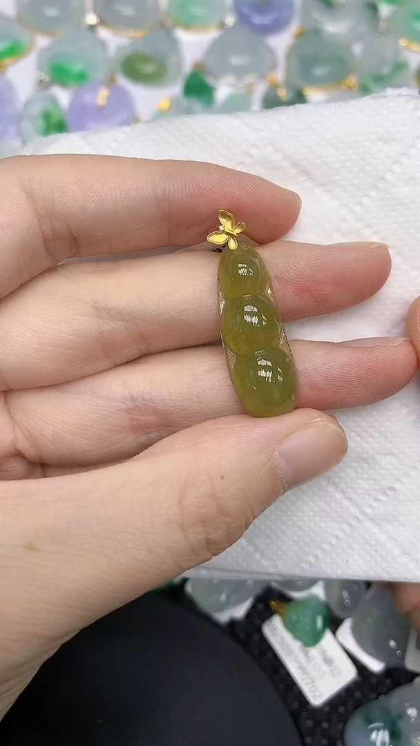 颈饰18K金镶嵌翡翠11111111