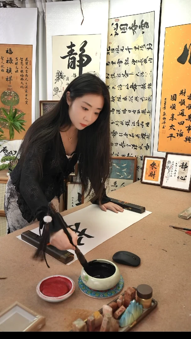 书法朱**孩姓名摆台手写8寸加框