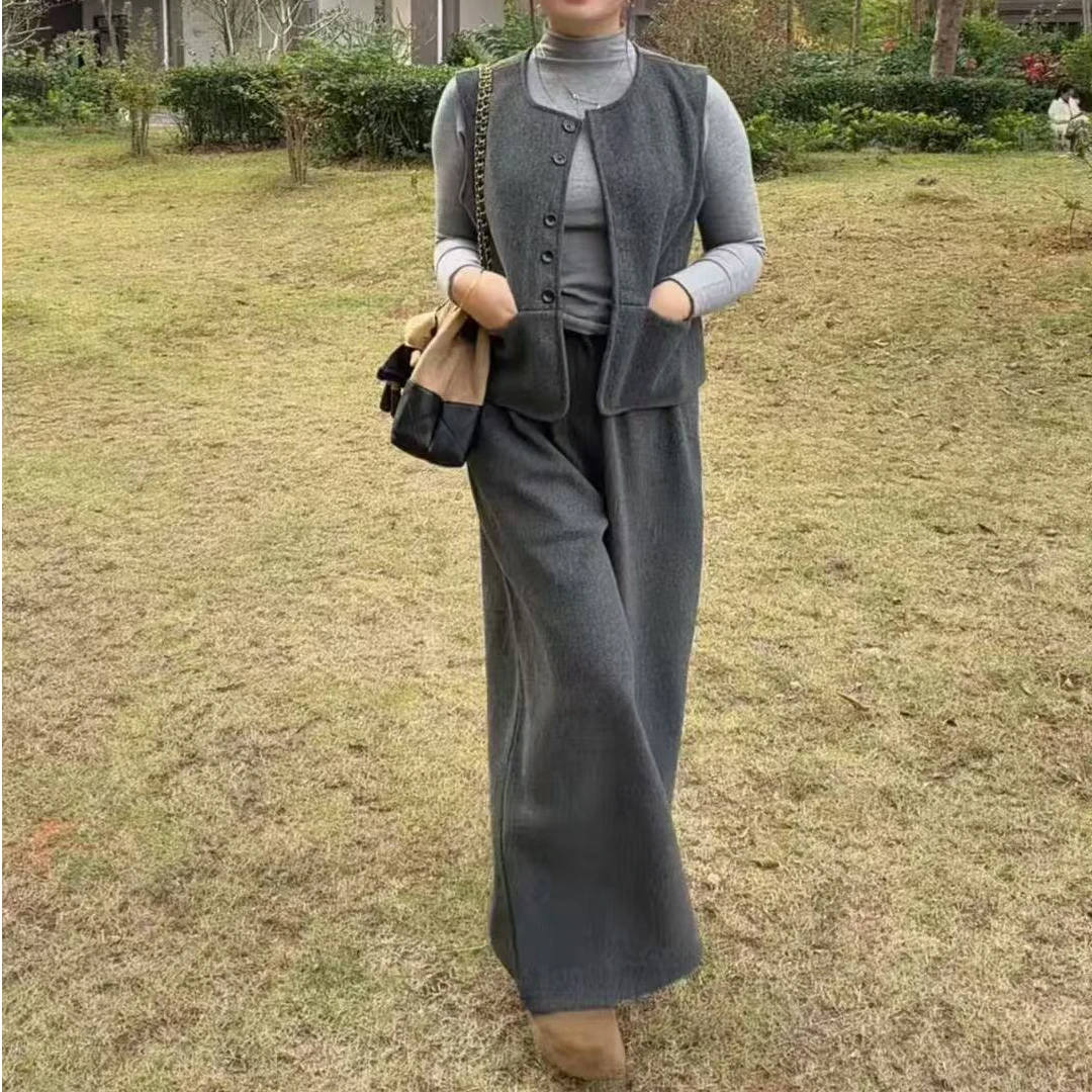 气质显瘦毛衣套装三件套1