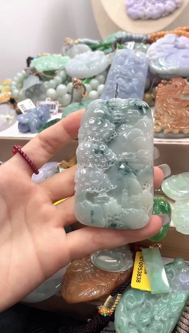 未镶嵌挂件翡翠061