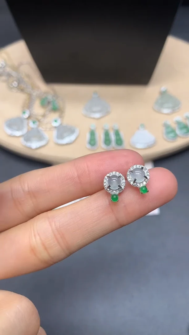 【闪购商品】翡翠耳饰银S925镶嵌蛋面【多样性发其一】