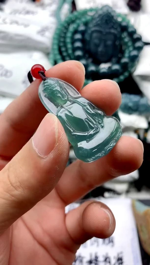 翡翠未镶嵌颈饰8888888888