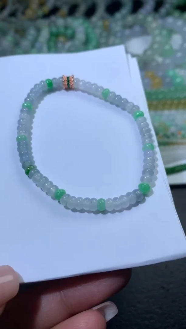 颈饰未镶嵌翡翠净货