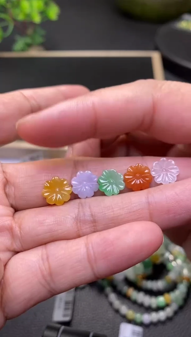 颈饰未镶嵌翡翠净货30966