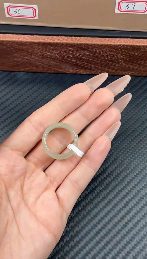 未镶嵌戒圈和田玉且末近矿微色差戒圈19