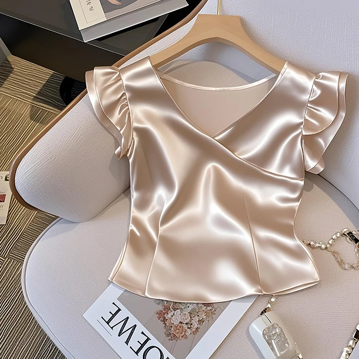 2025夏季新款法式优雅知性上衣飞飞袖女独特轻奢设计感V领小衫T恤