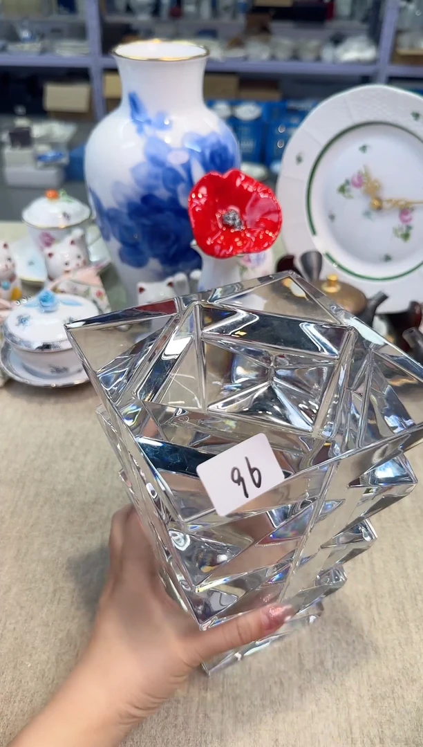 瓷片泡泡的瓷器好好看呀