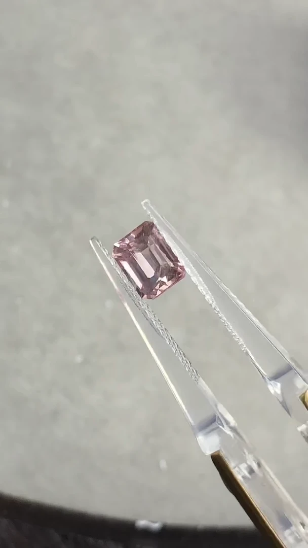 未镶嵌裸石碧玺1.38CT