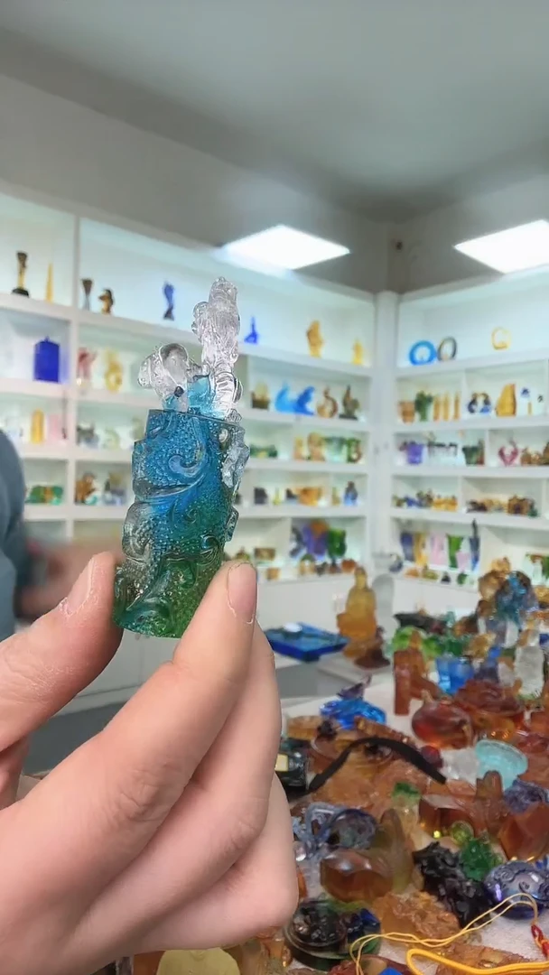 手工艺品琉璃龙印两个