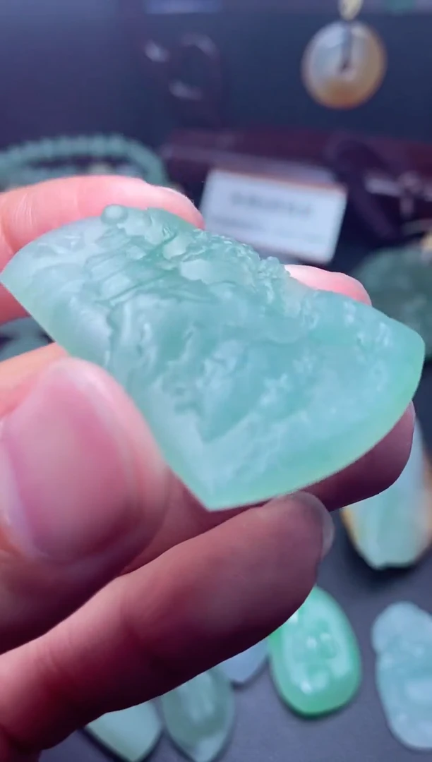 未镶嵌定制翡翠a货翡翠