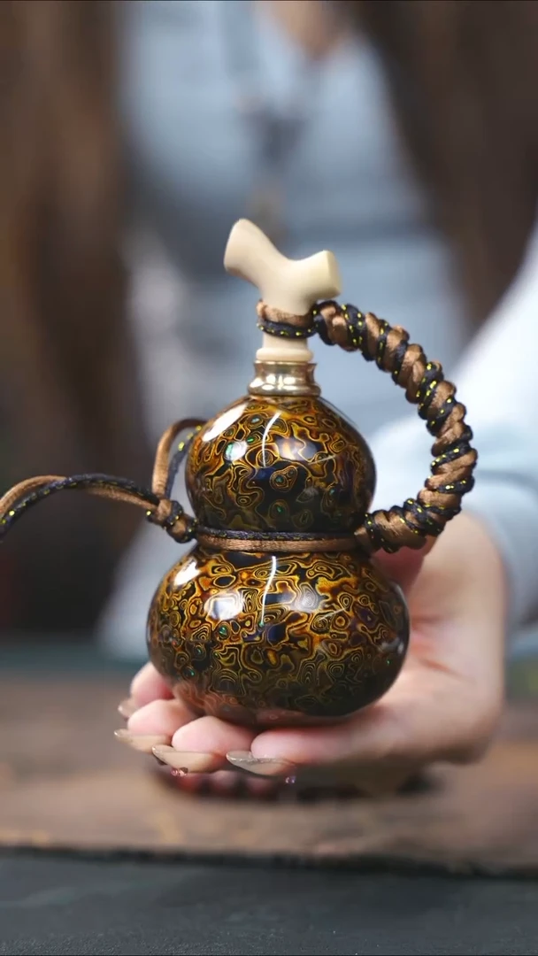 【闪购商品】WK292漆艺精致小手捻(开口）