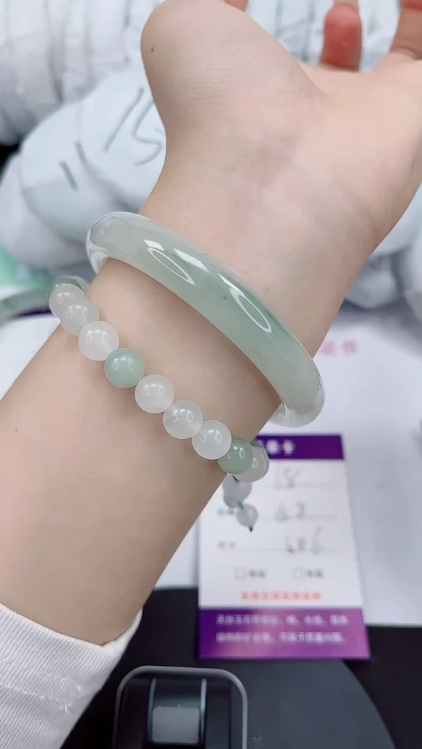 石英质玉手镯未镶嵌115-58/59