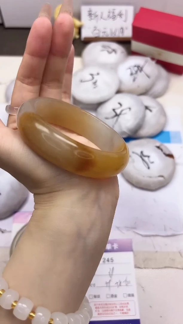 石英质玉手镯未镶嵌245-财气镯-圈口59