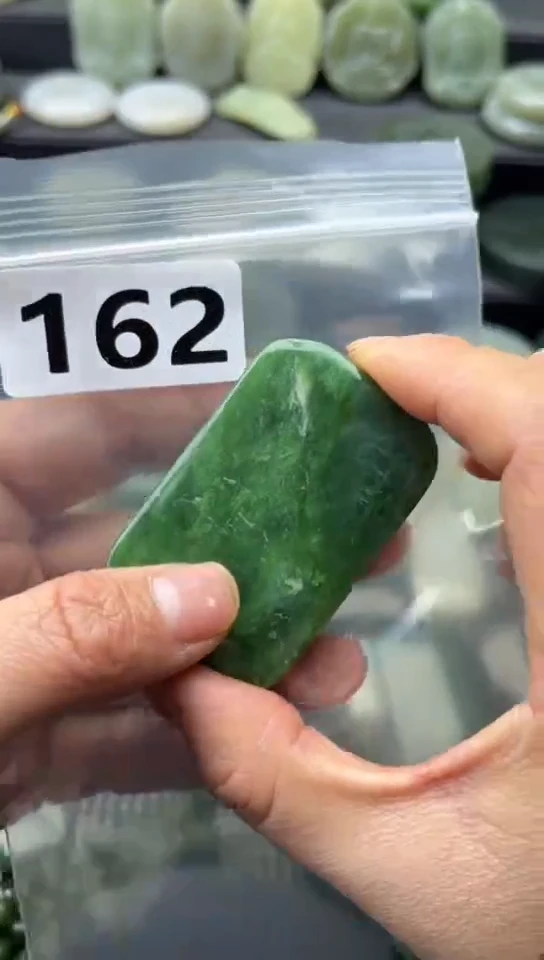 未镶嵌和田玉珠宝半成品牌子