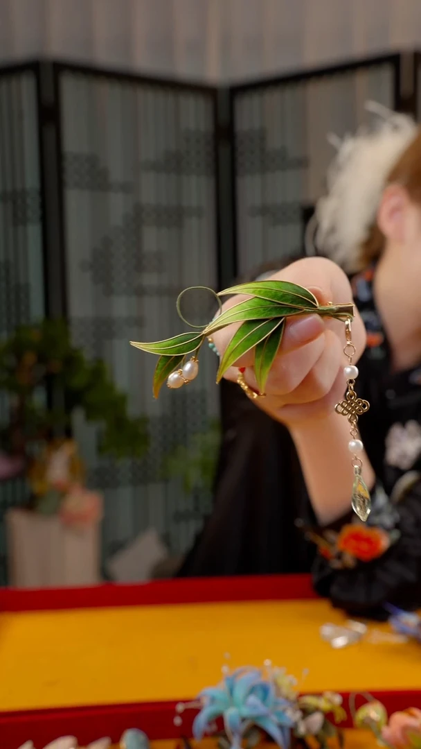 刺绣非遗苏绣绒花