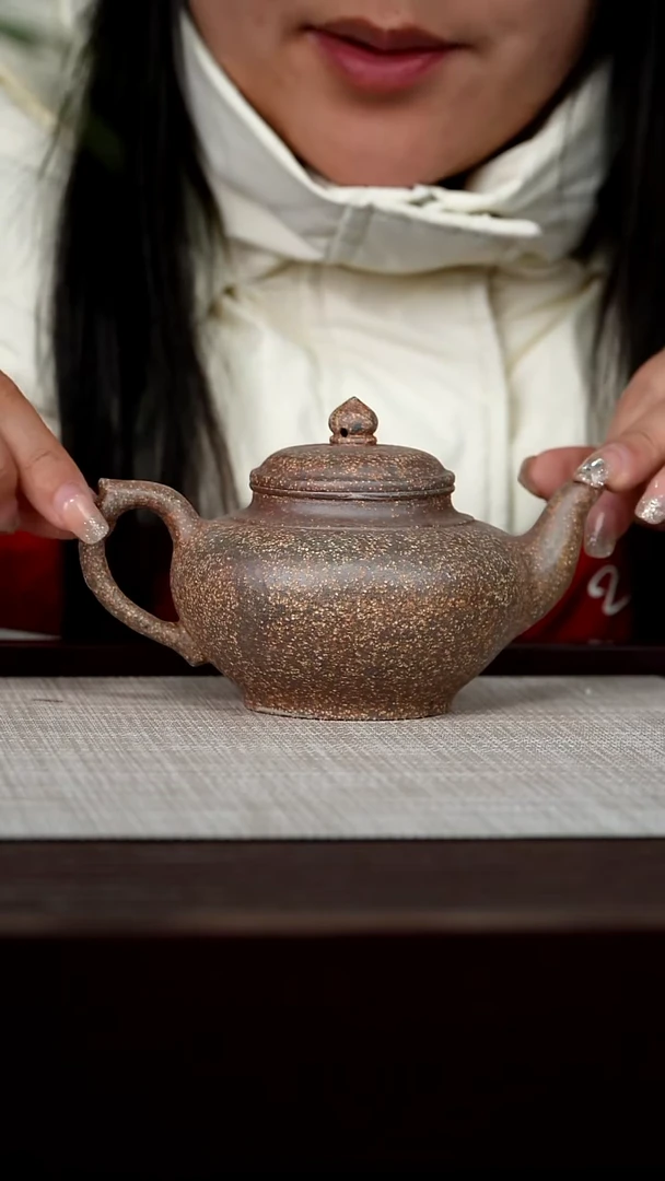 【闪购商品】宜兴原矿紫砂壶茶壶260C
