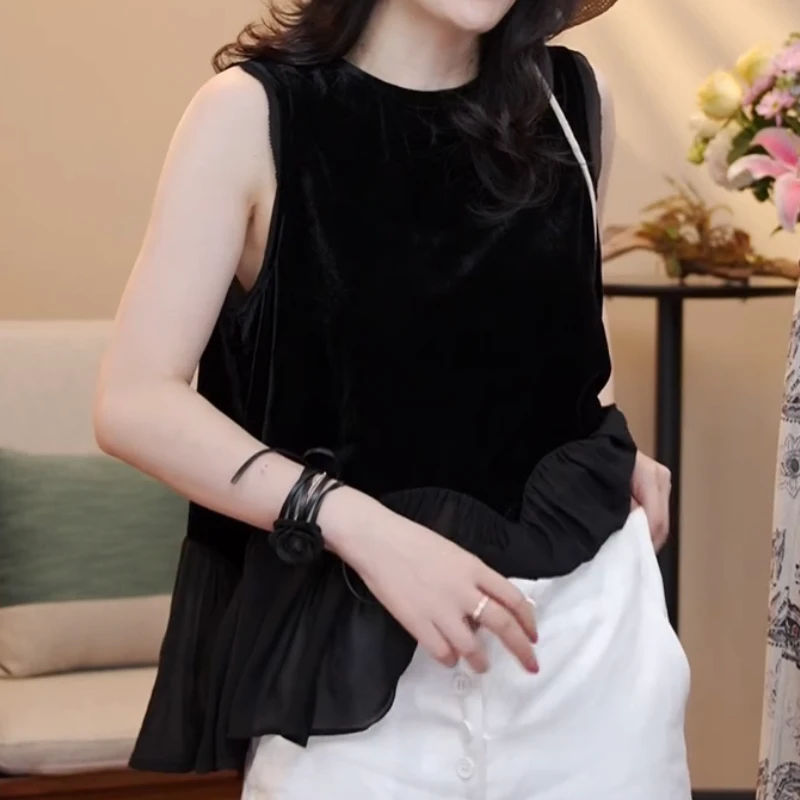 2025夏季减龄高级设计下摆花边拼接背心LK2503723