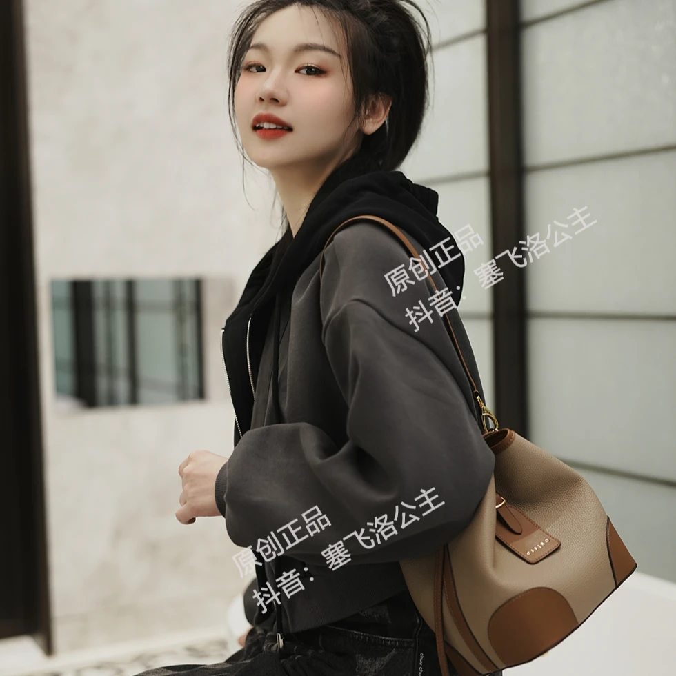 【CEFIRO · CiCi】秋冬休闲百搭单肩斜跨女士花园水桶包 WGG-1FA398